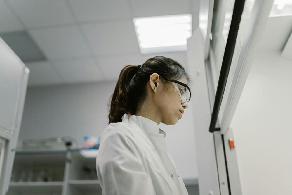 Breakthrough in the Lab: A Scientist’s Unexpected Discovery